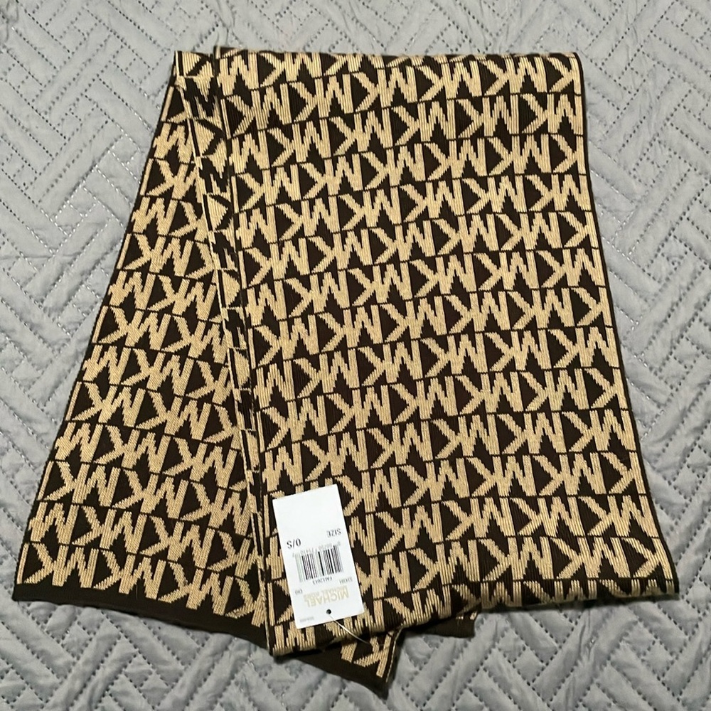 Michael Kors Scarf NWT